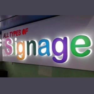 تركيب لوحة محل - خدمات الطباعة والتركيب